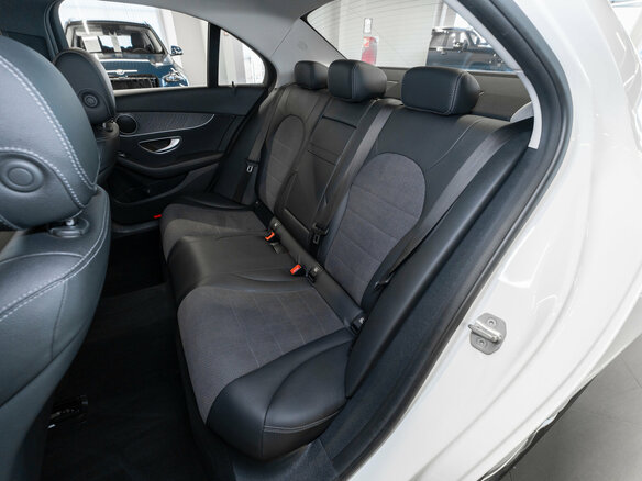 2019 Mercedes-Benz C-Класс 180 IV (W205) Рестайлинг, белый, 2540000 рублей - вид 11