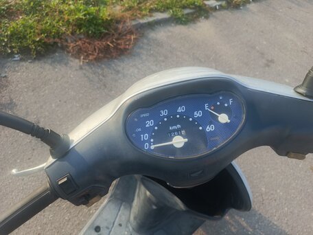 2004 Honda Dio, серебристый, 40000 рублей, вид 2