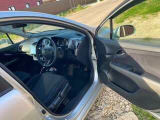 2008 Honda Stream II, серебристый, 1150000 рублей, вид 4