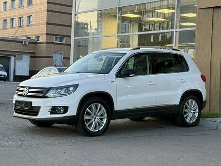 2013 Volkswagen Tiguan I Рестайлинг, белый, 1110000 рублей, вид 3