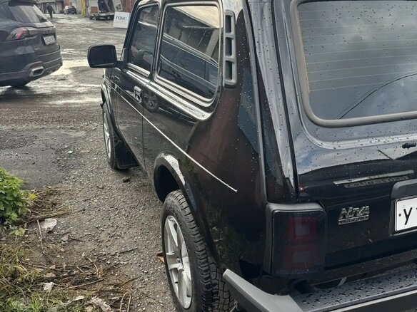 2024 Lada (ВАЗ) Niva Legend I, чёрный, 1150000 рублей - вид 10