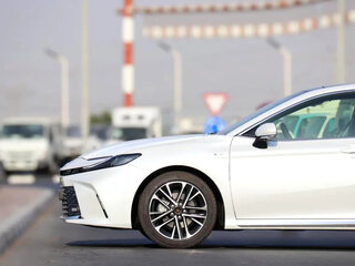 2026 Toyota Camry IX (XV80), белый, 3900000 рублей, вид 4
