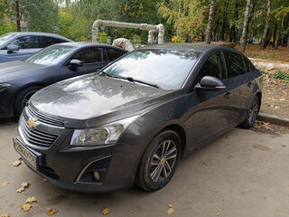 2015 Chevrolet Cruze I Рестайлинг, серый, 780000 рублей, вид 1