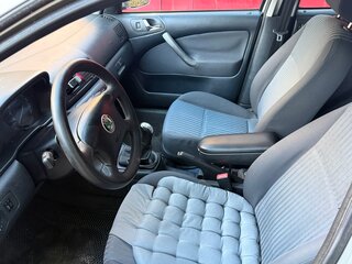 2004 Skoda Octavia I (A4) Рестайлинг, серебристый, 401777 рублей, вид 5
