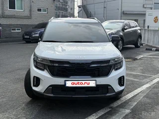 2023 Kia Seltos I Рестайлинг, белый, 2700000 рублей, вид 2