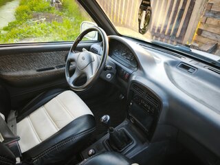 1995 Kia Sportage I, белый, 220000 рублей, вид 4