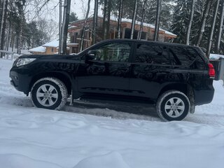 2021 Toyota Land Cruiser Prado 150 Series Рестайлинг 3, чёрный, 5499990 рублей, вид 5