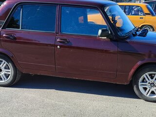 2005 Lada (ВАЗ) 2107, пурпурный, 249000 рублей, вид 2