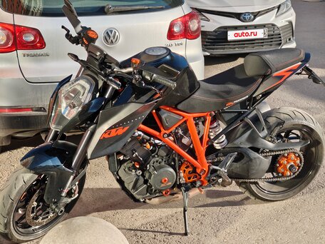 2016 KTM 1290 Super Duke R, чёрный, 850000 рублей, вид 1