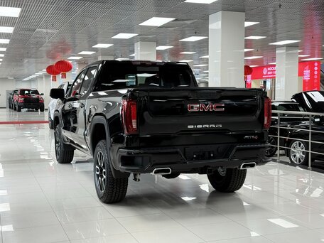 2024 GMC Sierra Crew Cab IV Рестайлинг, чёрный, 10490000 рублей, вид 4