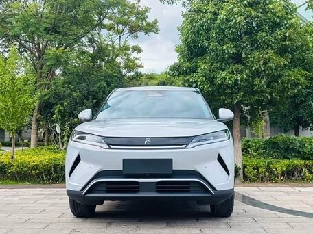 2026 BYD Yuan Up 45.12 kWh, белый, 2200005 рублей, вид 3