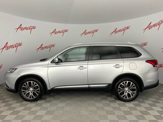 2018 Mitsubishi Outlander III Рестайлинг 2, серебристый, 1784000 рублей, вид 2