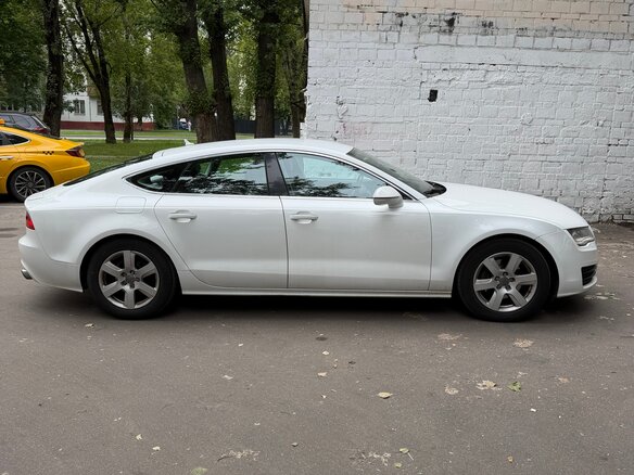 2011 Audi A7 I (4G), белый - вид 11
