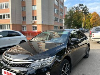 2017 Toyota Camry VII (XV50) Рестайлинг 2, чёрный, 1830000 рублей, вид 2