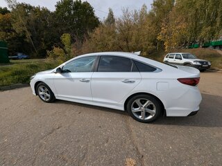 2018 Hyundai Sonata VII (LF) Рестайлинг, белый, 1990000 рублей, вид 5