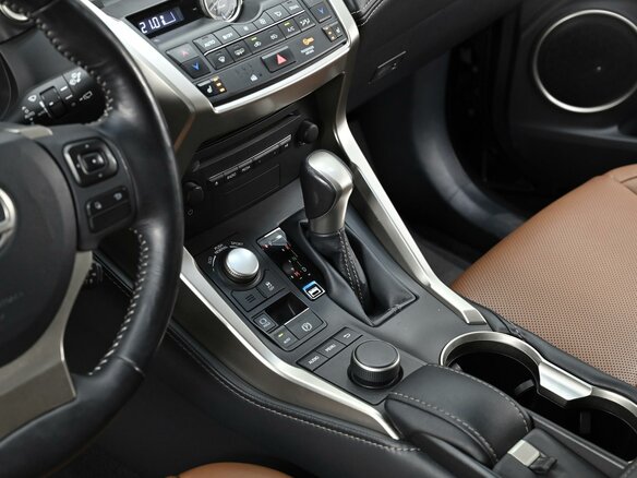 2015 Lexus NX 200t I, коричневый, 2165000 рублей - вид 10