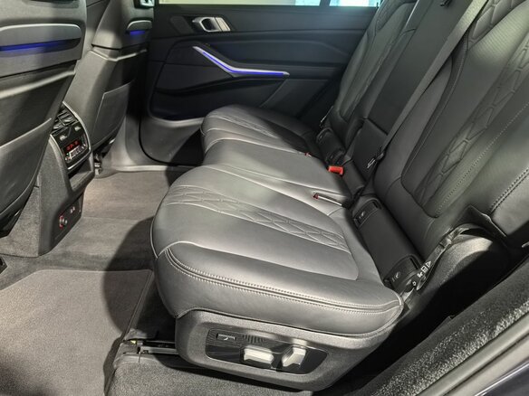 2022 BMW X7 40d I (G07), серый, 9299000 рублей - вид 14