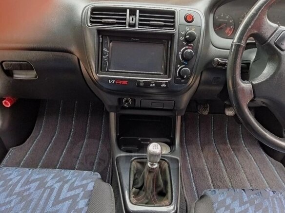 1999 Honda Civic Ferio II, белый, 500000 рублей - вид 18
