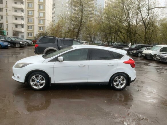 2012 Ford Focus III, белый - вид 4