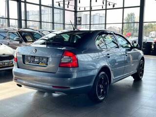 2012 Skoda Octavia II (A5) Рестайлинг, серый, 800000 рублей, вид 4