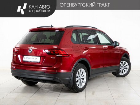2020 Volkswagen Tiguan II, красный, 2320000 рублей, вид 3