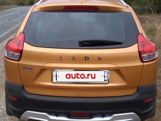 2018 Lada (ВАЗ) XRAY Cross I, золотистый, 1050000 рублей, вид 3