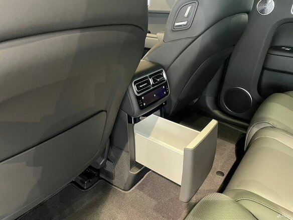 2025 Li Auto (Lixiang) L7 52.3 kWh I Рестайлинг, серый, 10590000 рублей - вид 15