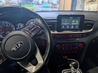 2019 Kia Ceed III, серебристый, 1750000 рублей, вид 3