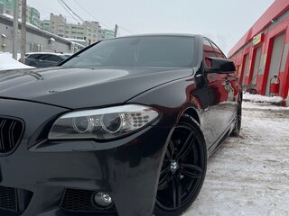 2011 BMW 5 серии 530d xDrive VI (F10/F11/F07), серый, 1900000 рублей, вид 3