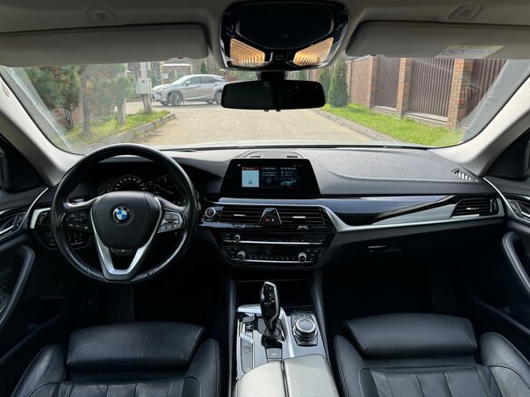 2019 BMW 5 серии 520d xDrive VII (G30/G31/G38), серый - вид 33