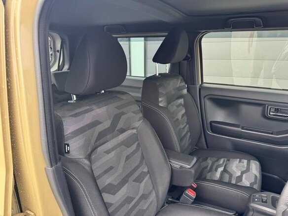 2022 Daihatsu Taft II, бежевый, 840000 рублей - вид 8
