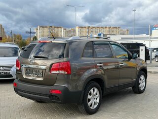 2012 Kia Sorento II, бежевый, 1485000 рублей, вид 4