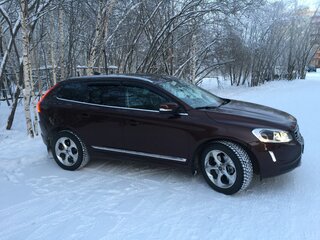 2014 Volvo XC60 I Рестайлинг, пурпурный, 2350000 рублей, вид 3