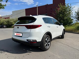 2019 Kia Sportage IV Рестайлинг, белый, 2465000 рублей, вид 4