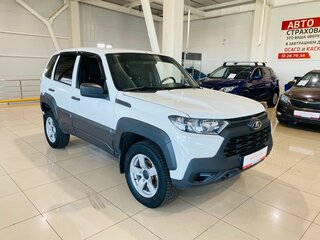 2024 Lada (ВАЗ) Niva Travel I, белый, 886000 рублей, вид 2