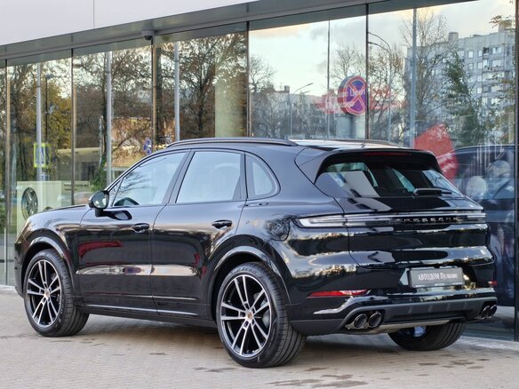 2026 Porsche Cayenne III Рестайлинг, чёрный, 20980000 рублей - вид 9