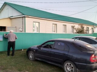 2002 Mitsubishi Carisma I Рестайлинг, синий, 350000 рублей, вид 1