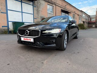 2020 Volvo S60 III, чёрный, 2599999 рублей, вид 2