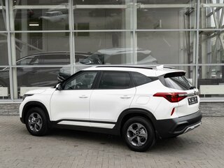 2020 Kia Seltos I, белый, 1799000 рублей, вид 4