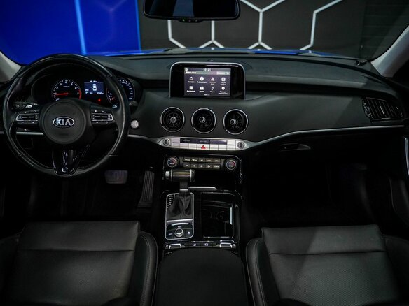 2019 Kia Stinger I, голубой, 3210000 рублей - вид 11