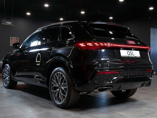 2026 Audi Q5 L III (GU), чёрный, 6400000 рублей, вид 4