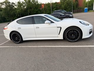 2012 Porsche Panamera 4 I, белый, 2880000 рублей, вид 4