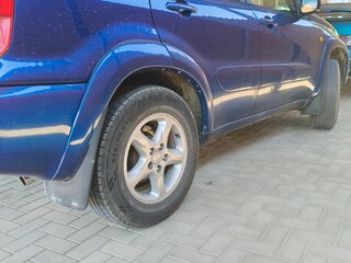 2001 Toyota RAV4 II (XA20), синий, 599000 рублей, вид 2