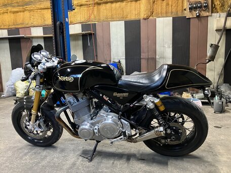 2015 Norton Commando 961, чёрный, 818000 рублей, вид 2