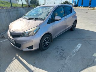 2011 Toyota Vitz III (XP130), розовый, 530000 рублей, вид 1