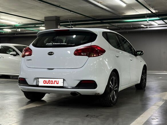 2012 Kia Ceed II, белый - вид 3