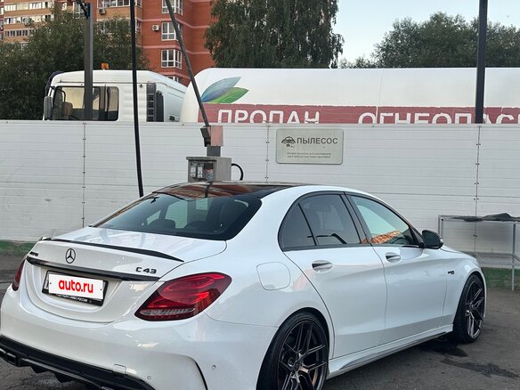 2015 Mercedes-Benz C-Класс AMG 450 AMG IV (W205), белый - вид 4