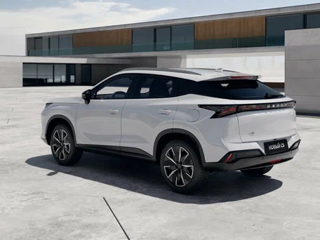 2026 Omoda C5 II, белый, 2399000 рублей, вид 3