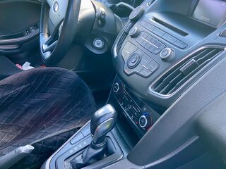 2017 Ford Focus III Рестайлинг, серый, 950000 рублей, вид 3