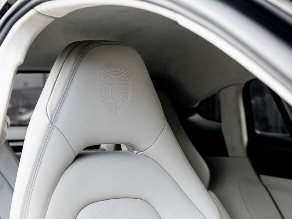 2018 Porsche Panamera 4 II, чёрный, 7700000 рублей - вид 27